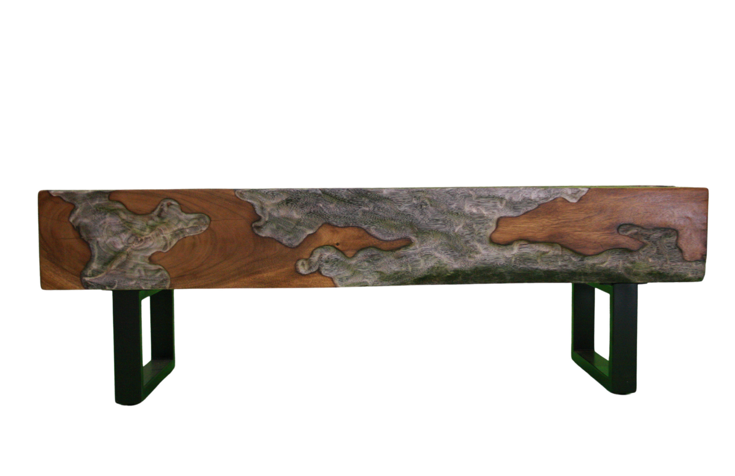 Bank "Imaginative", Suar Holz