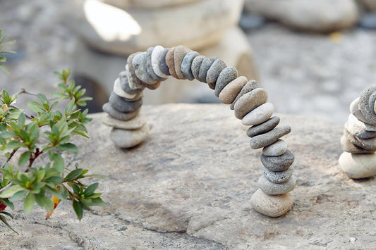 "Stein-Bogen" aus Beach Pebbles